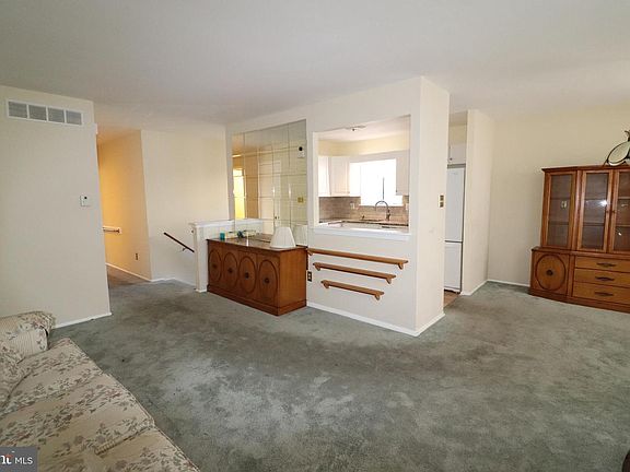 5th image of 1704A Tracey St #A