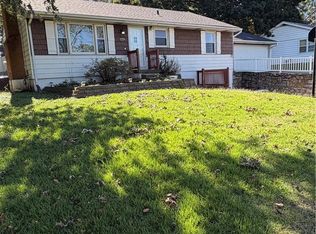 9005 E 79th St, Raytown, MO 64138