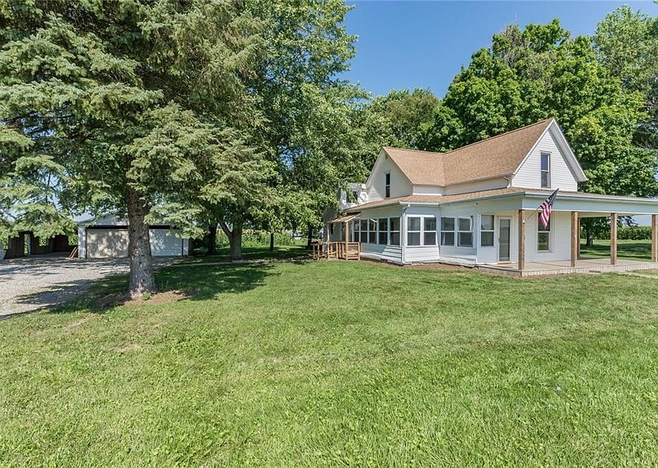 1st image of 1103 S County Road 500 W
