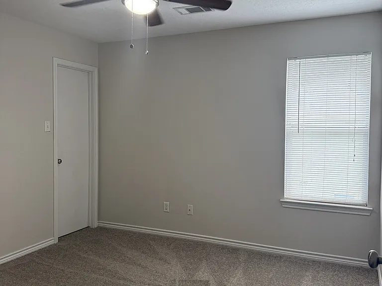 4039 Southern Trace Dr — Photo 36