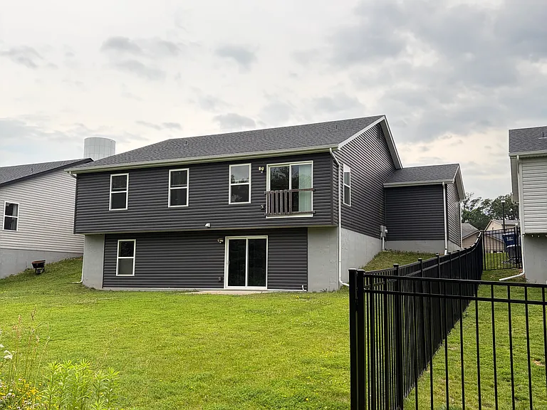419 Triathlon Dr — Photo 2