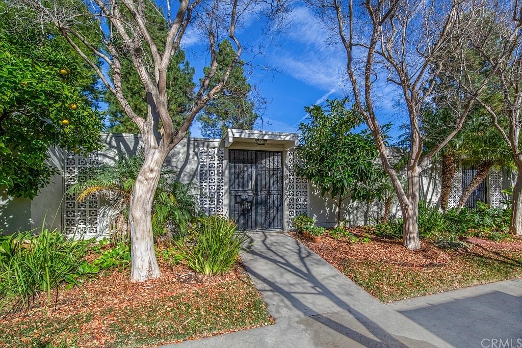 310 Avenida Castilla UNIT E, Laguna Woods, CA 92637 Zillow