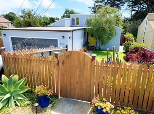 830 Sierra St, Moss Beach, CA 94038