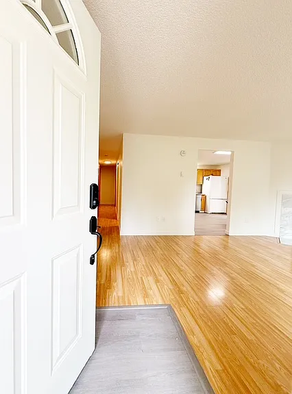 3365 SE Carmae Dr — Photo 3