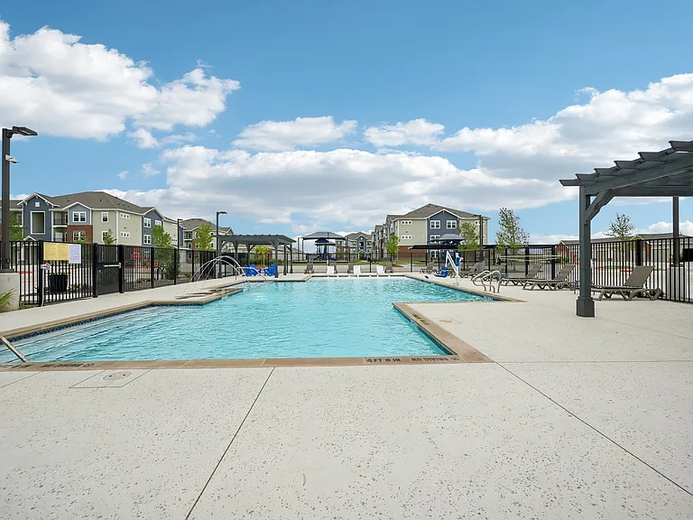 Mill Stream Apartments — Photo 13