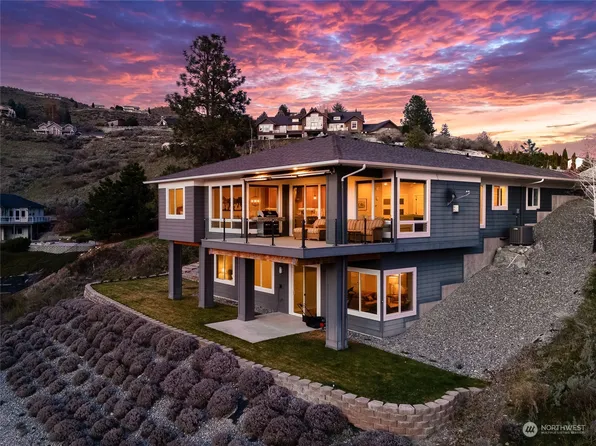 334 Highpoint Place, Chelan, WA 98816