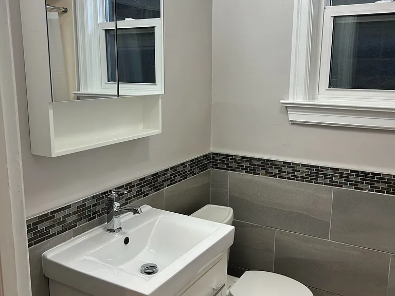 394 Whitmore Ave #MAIN — Photo 14