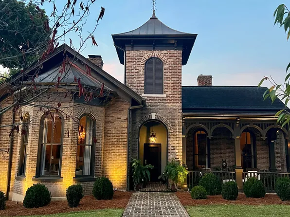 315 W 6th St, Columbia, TN 38401