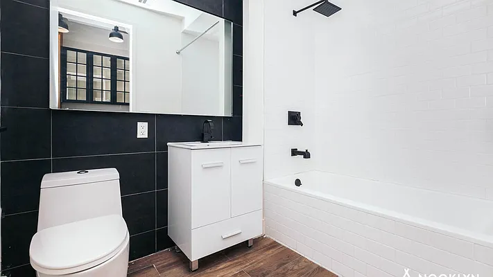 Rented by Nooklyn NYC LLC | media 9