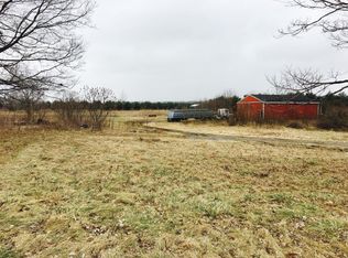5961 Old Pipestone Rd, Eau Claire, MI 49111