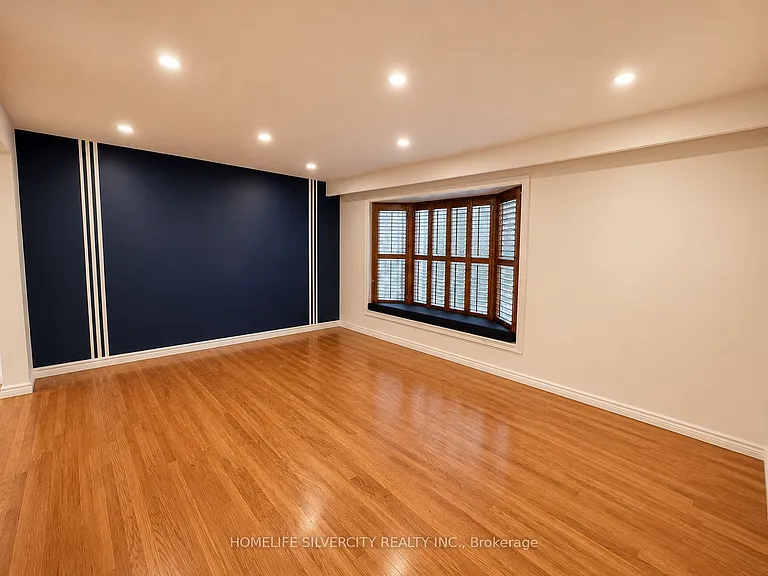 9 Hardwick Dr — Photo 7