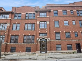 1018 Main St APT 1, Evanston, IL 60202