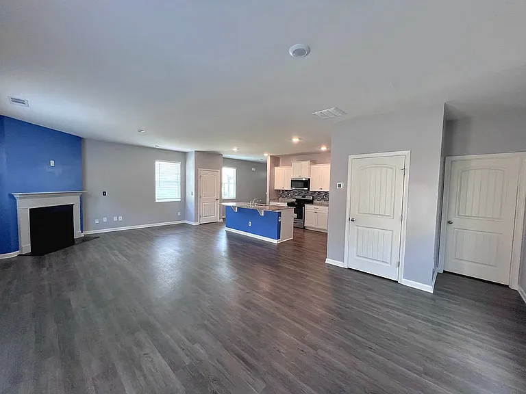 5356 Barberry Ave — Photo 4
