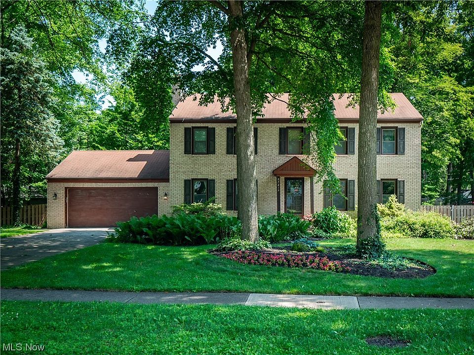 1st image of 27219 Sturbridge Ln