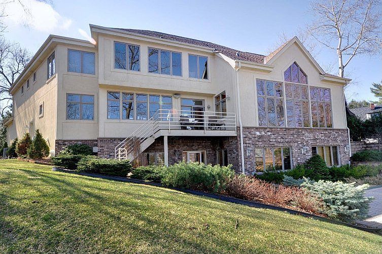 N52W34810 Lake St, Okauchee, WI 53069 Zillow