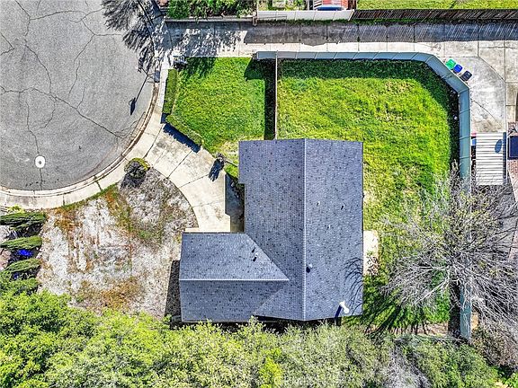 4th image of 1470 Franzel Rd