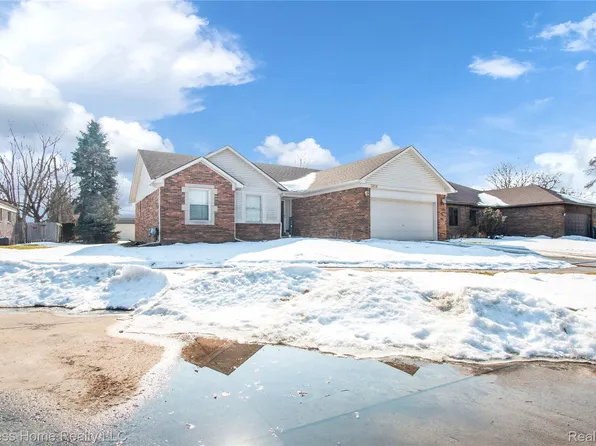 5010 Kelly Dr, Warren, MI 48092