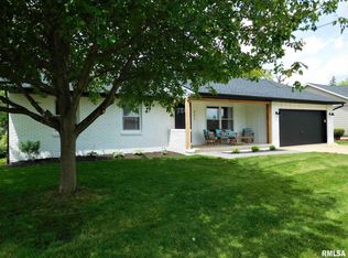 237 S Nebraska Ave, Morton, IL