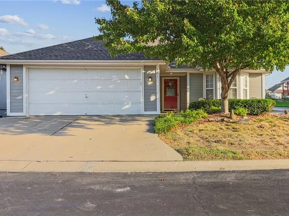 401 NW Augusta Ct, Blue Springs, MO 64014
