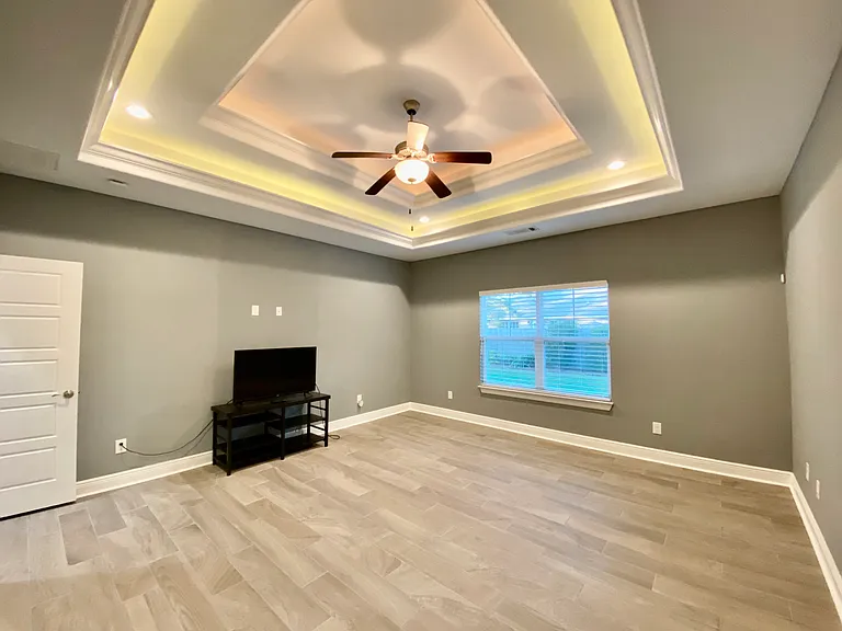 5468 Dallas Ct — Photo 5