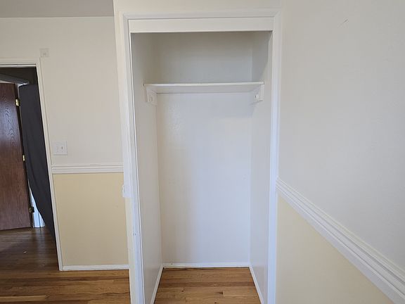 Bonus room closet and entrance