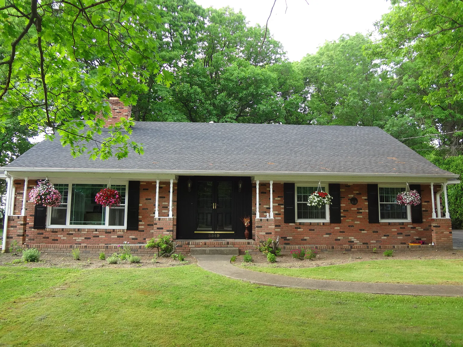 3549 McConnell Rd photo 1