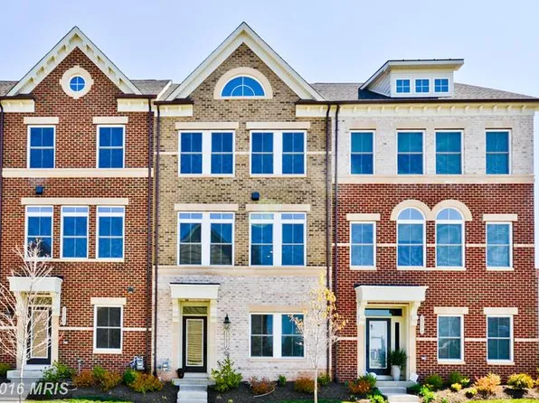 20672 Duxbury Ter, Ashburn, VA 20147