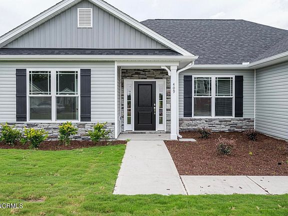 4th image of 601 Madison Ann Drive