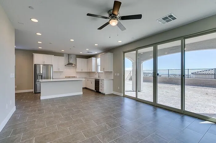 11803 River Hawk Ave — Photo 12