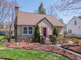 216 Linwood Ave, Stevens Point, WI 54481