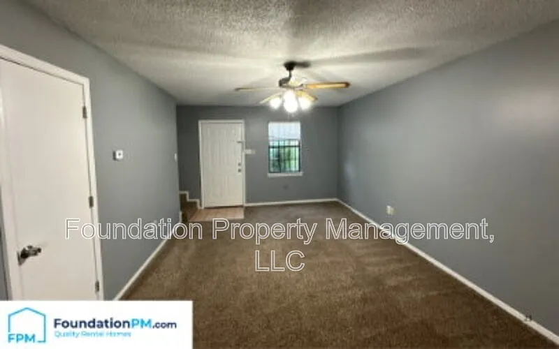 2 bed, 1.0 bath, 1024 sqft, $995 — Photo 4