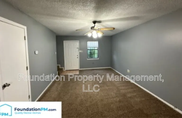 5106 Wyndance Dr — Photo 4