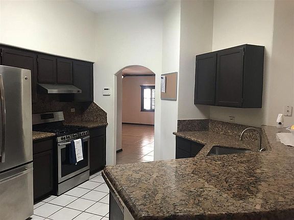 5th image of 5211 Southlake Dr