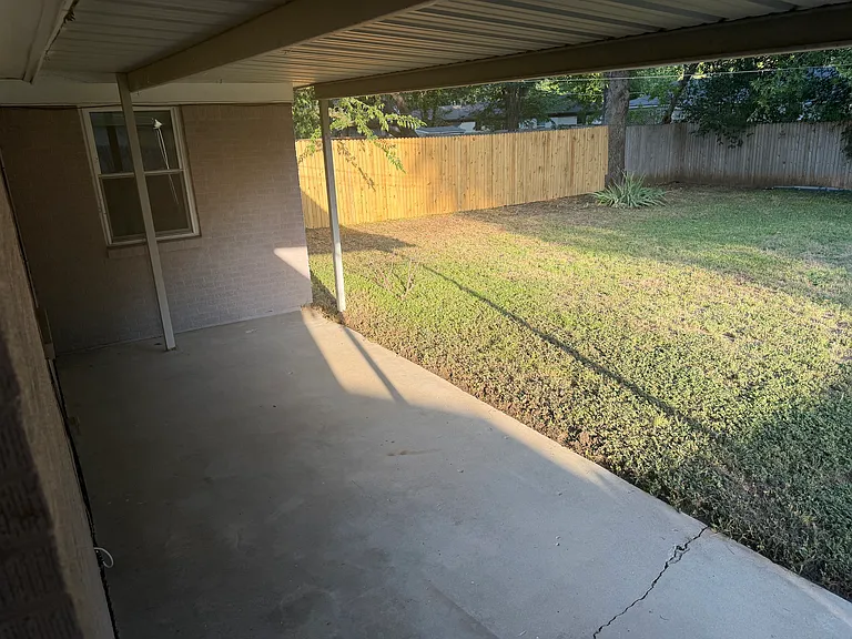 5409 Fursman Ave — Photo 6