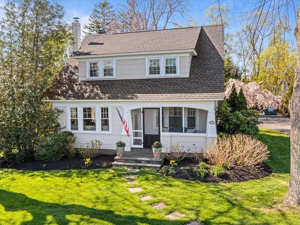 45195 Route 25, Southold, NY 11971