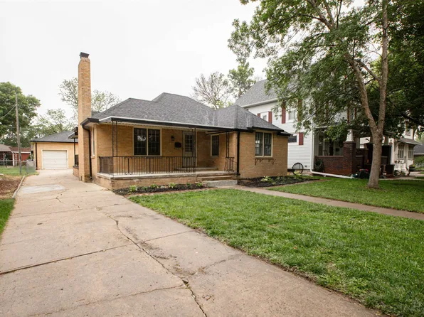 709 E 1st St, McCook, NE 69001