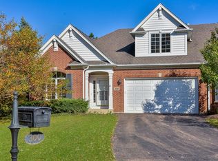 480 Delnor Glen Dr #480, Saint Charles, IL 60174