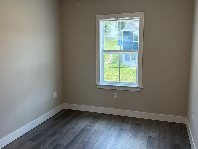 Salem Run Apartments Phase 2 — Photo 215