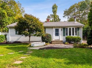 455 S Lake Rd, Tiverton, RI 02878