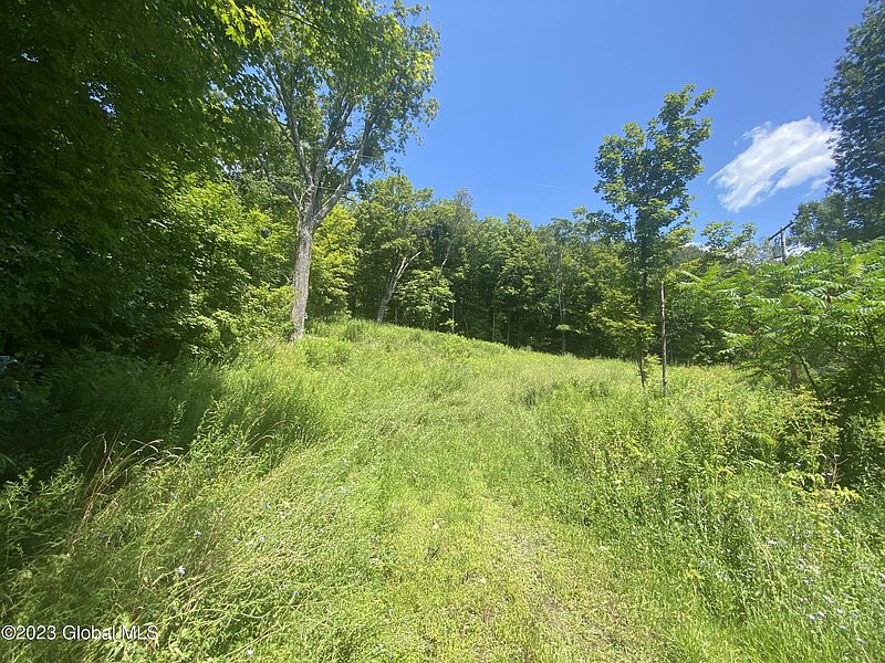2nd image of 205 COUNTY ROUTE 3