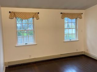 69 Pocantico Rd, Ossining, NY 10562