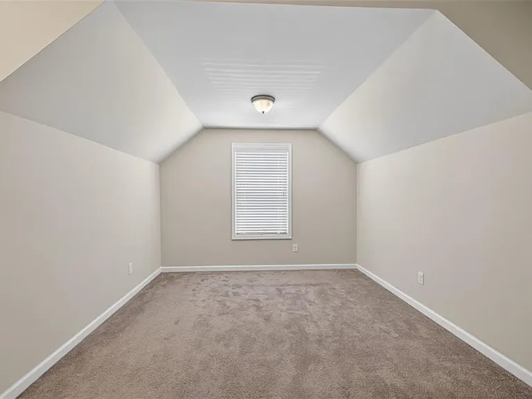 2168 Lakeview Bend Way — Photo 16