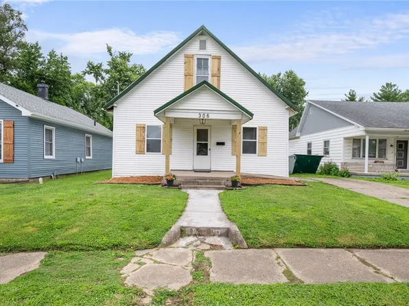 306 E Madison St, Paris, IL 61944