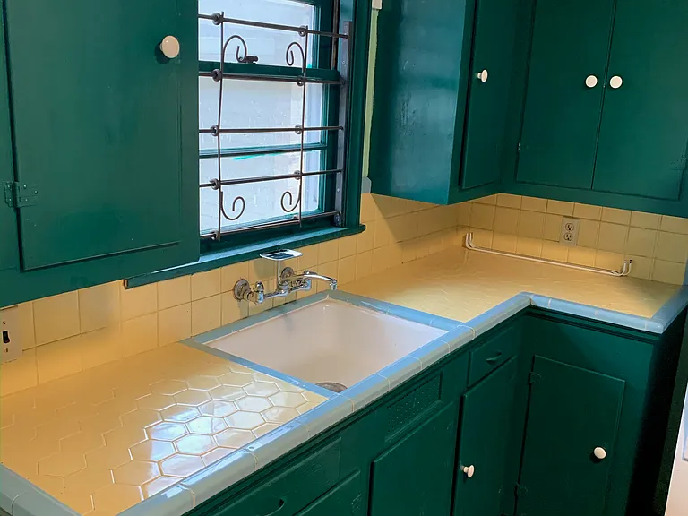 910 City Park Ave #918 — Photo 5