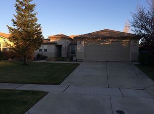 1761 Barney Ave, Olivehurst, CA 95961