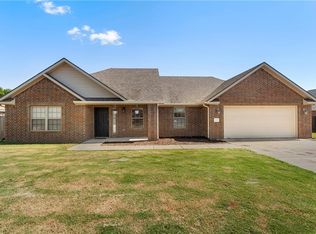607 Custer St, Prairie Grove, AR 72753