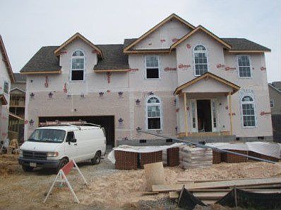 2nd image of 5715 Summer Grove Ln