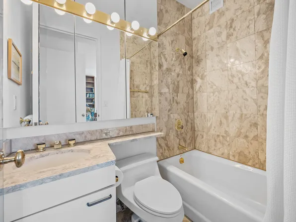 524 East 72nd Street image 14 of 20