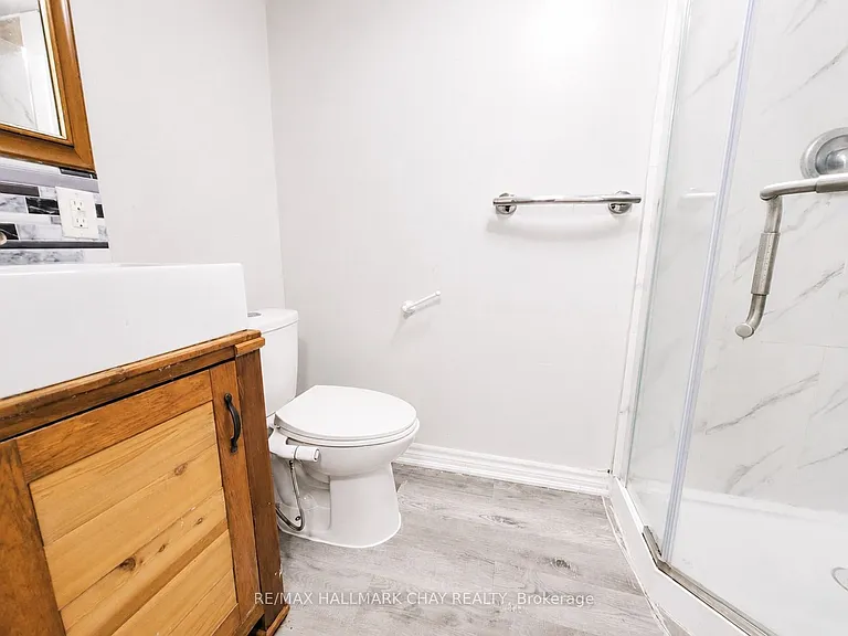 88 Bernick Dr #B — Photo 13