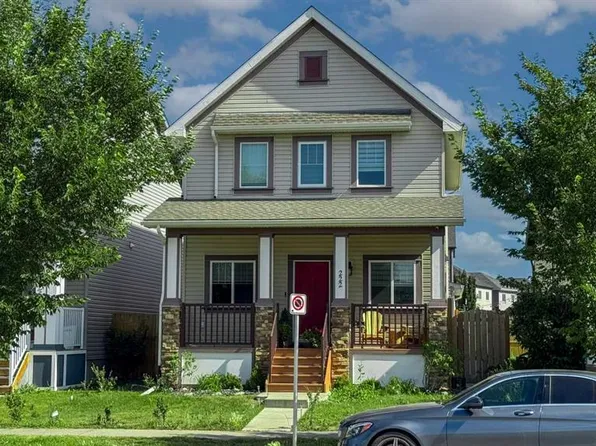 222 NW Copperpond Blvd SE, Calgary, AB T2Z 0X3